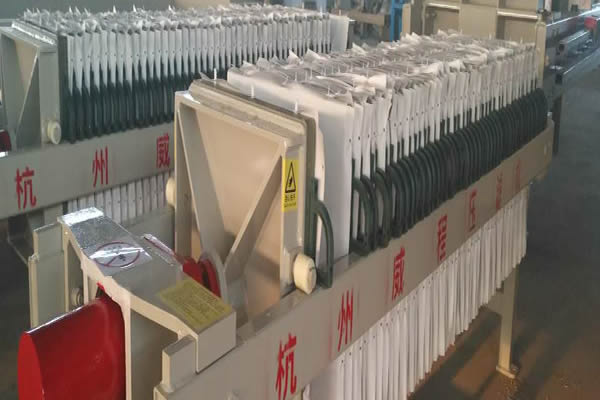 壓濾機正常運轉過程中濾板的使用細節(jié)