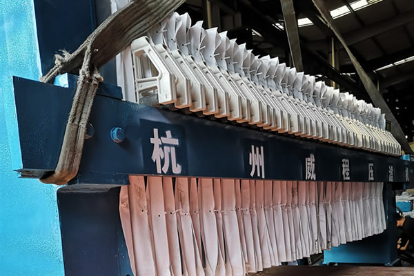 高壓圓板廂式壓濾機(jī)軸承維護(hù)事項